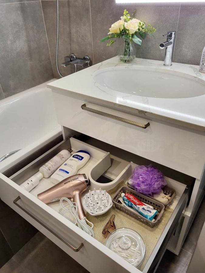 E.D. Luxury Apartaments Siauliai  Ngoại thất bức ảnh
