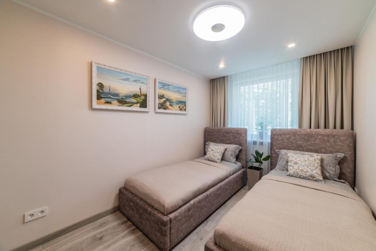 E.D. Luxury Apartaments Siauliai  Ngoại thất bức ảnh