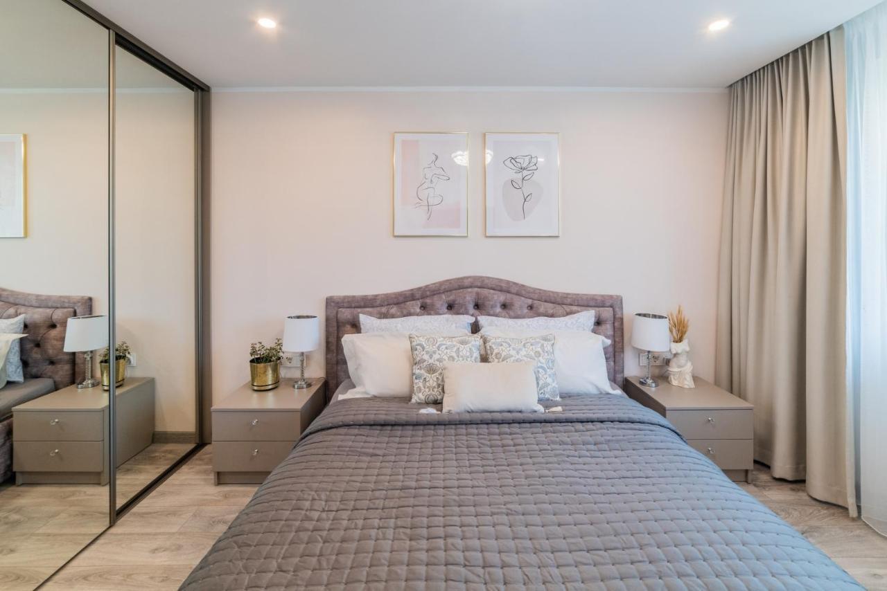 E.D. Luxury Apartaments Siauliai  Ngoại thất bức ảnh