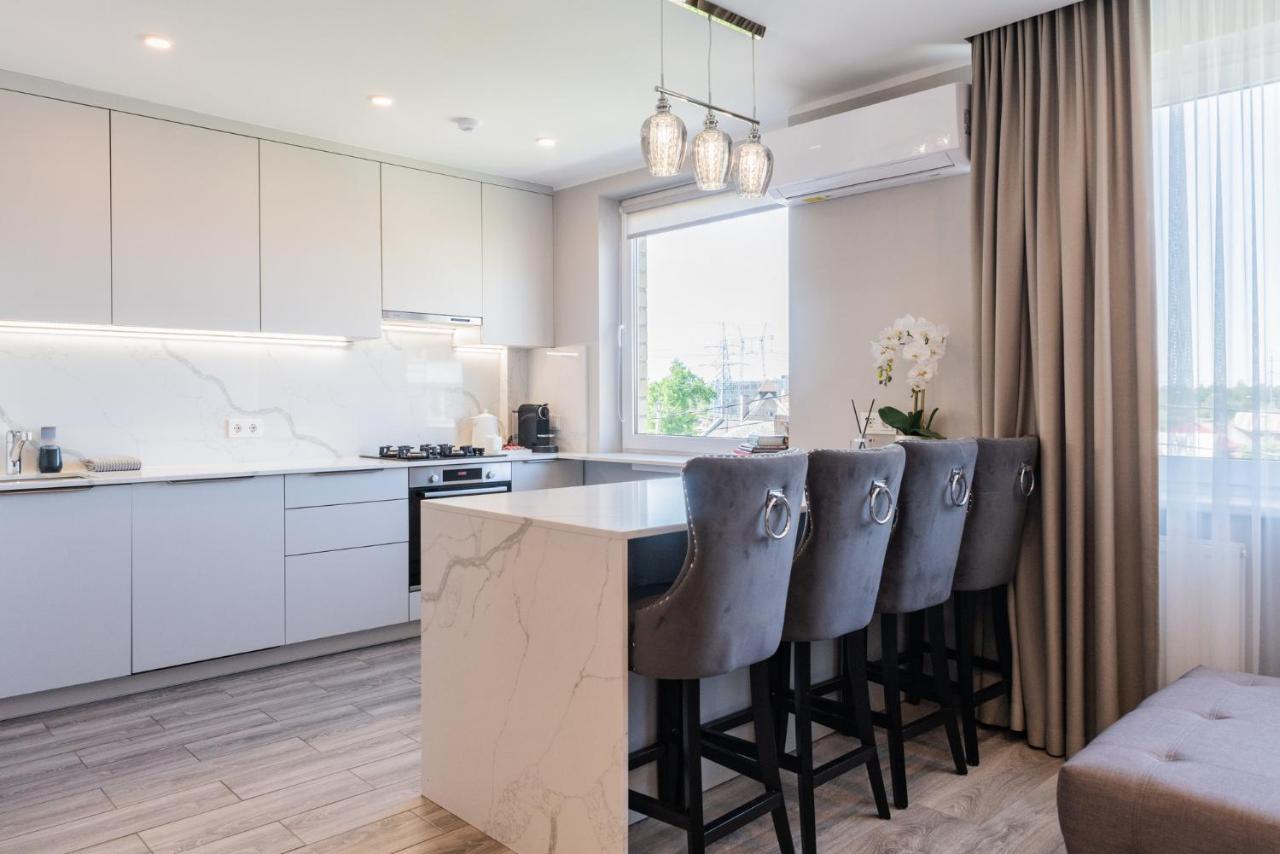E.D. Luxury Apartaments Siauliai  Ngoại thất bức ảnh
