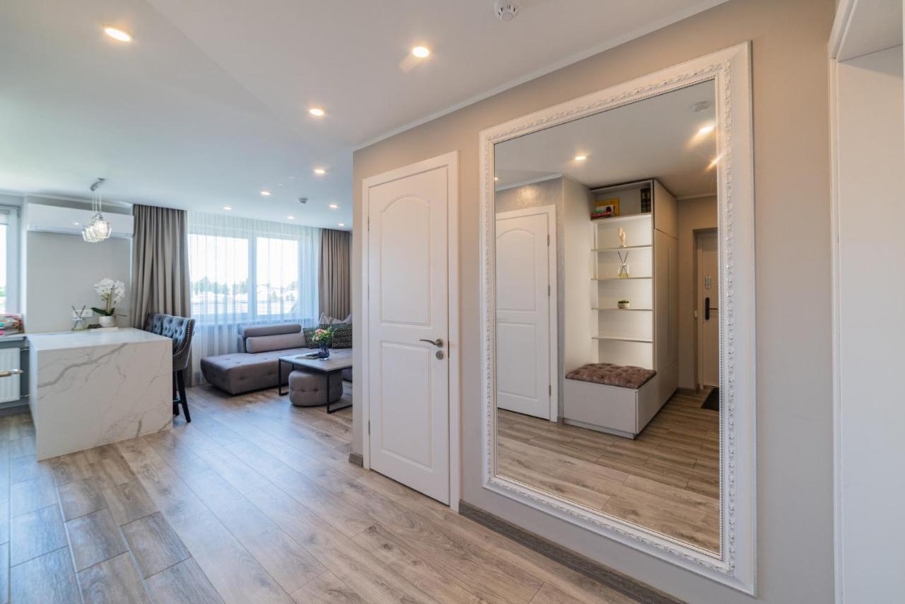 E.D. Luxury Apartaments Siauliai  Ngoại thất bức ảnh