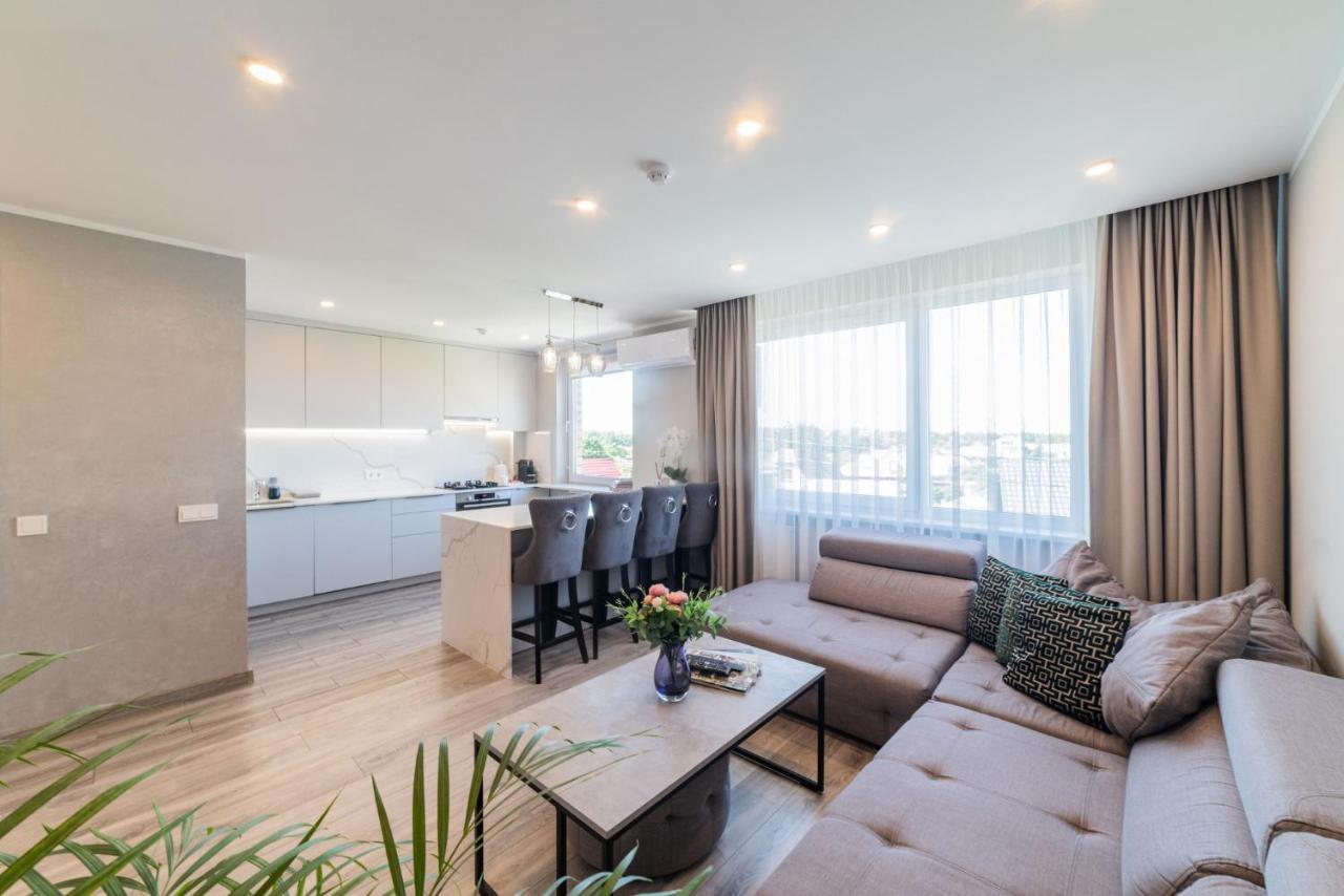 E.D. Luxury Apartaments Siauliai  Ngoại thất bức ảnh